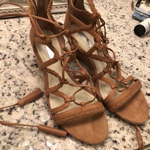 BGBGeneration tie up wedge